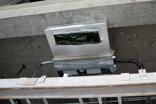 銀行大廈多聯機項目